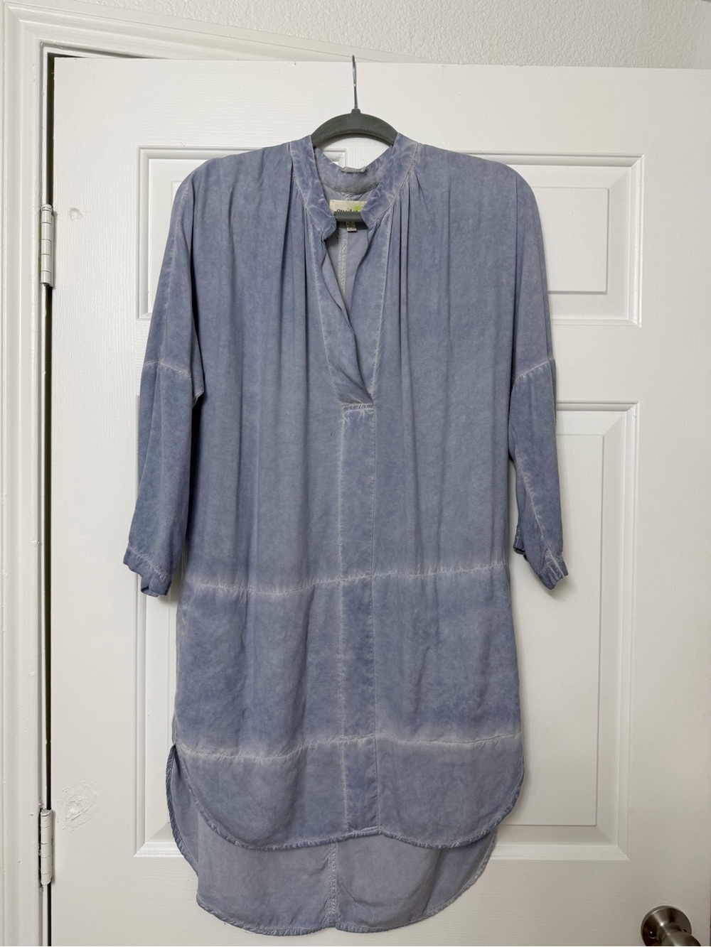 Women’s Long Sleeve Washed Blue Tunic Dress